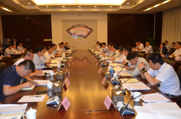 刘毅与珠海市考察团交流座谈加快推动珠海—江门高端产业集聚发展区建设